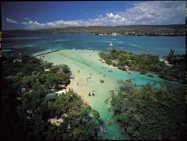 gilligans-island-guanica2
